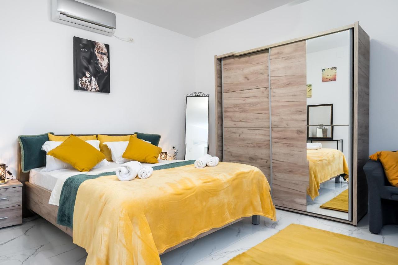 Monza Apartment-Ultracentral Bucharest Exterior photo